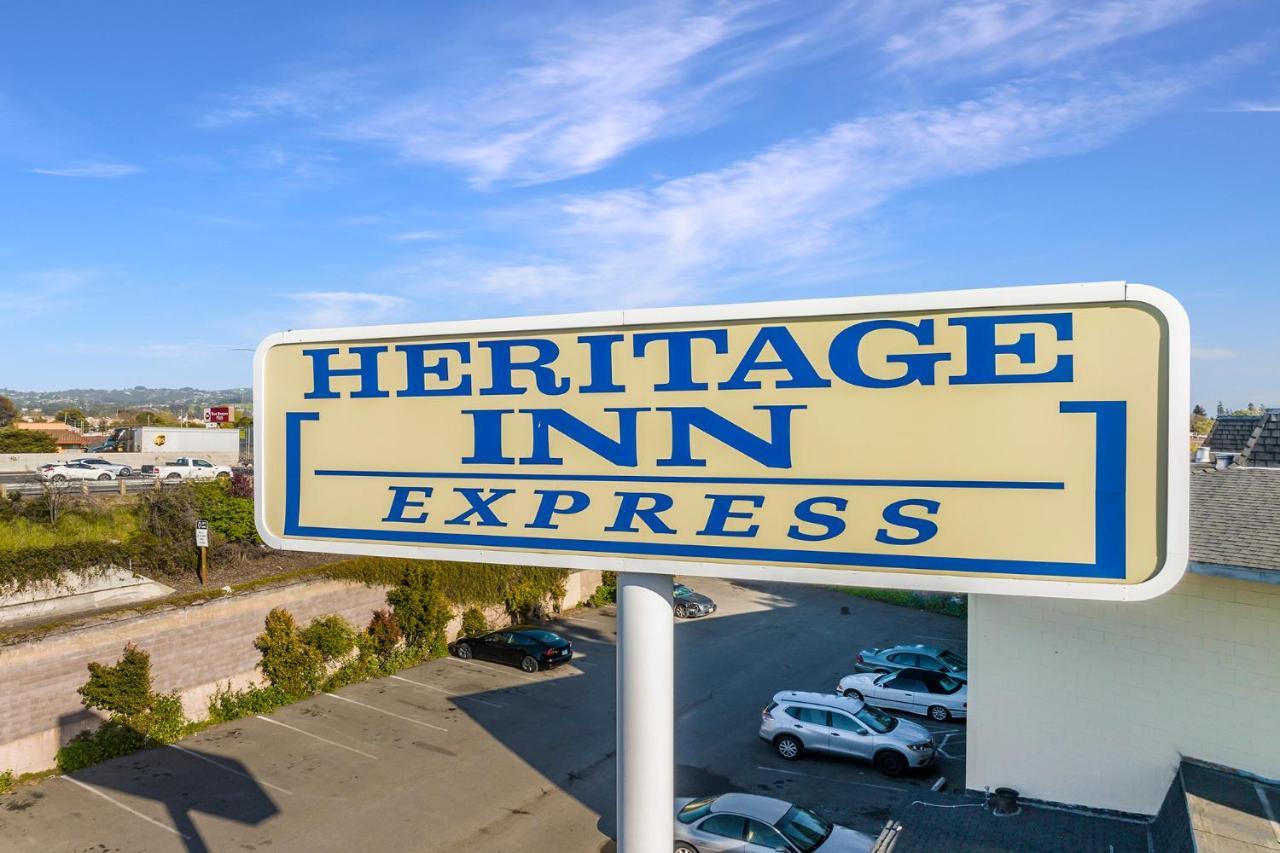 Heritage Inn Express Hayward Exterior photo